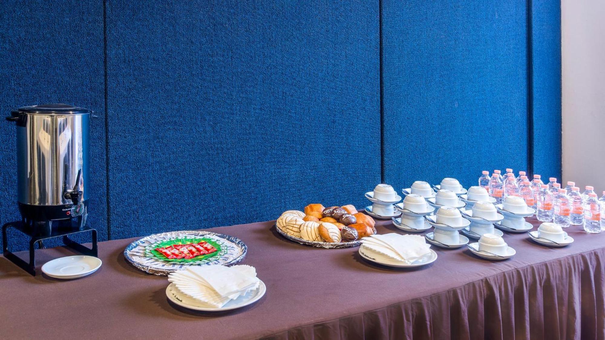 Holiday Inn Express Mexico Santa Fe By Ihg Exterior photo