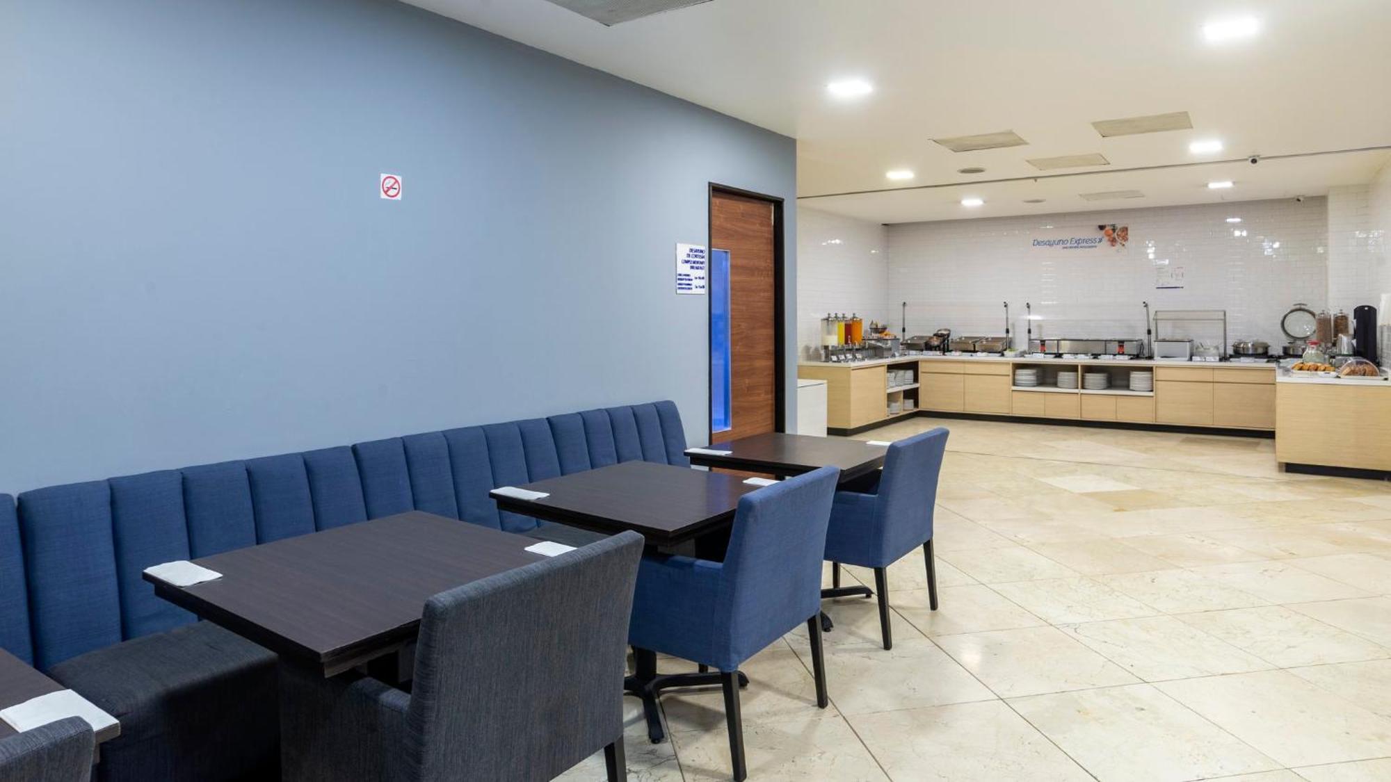 Holiday Inn Express Mexico Santa Fe By Ihg Exterior photo
