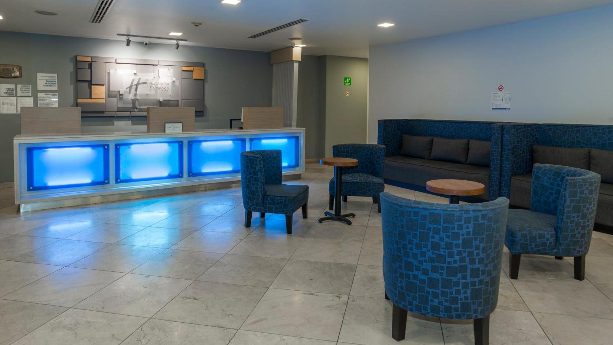 Holiday Inn Express Mexico Santa Fe By Ihg Exterior photo