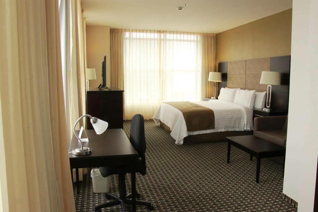 Holiday Inn Express Mexico Santa Fe By Ihg Exterior photo